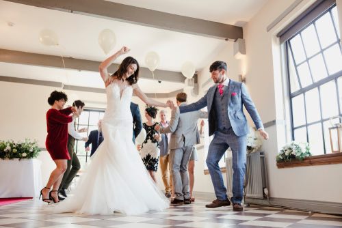 Wedding Dance Lessons for the Whole Wedding Party