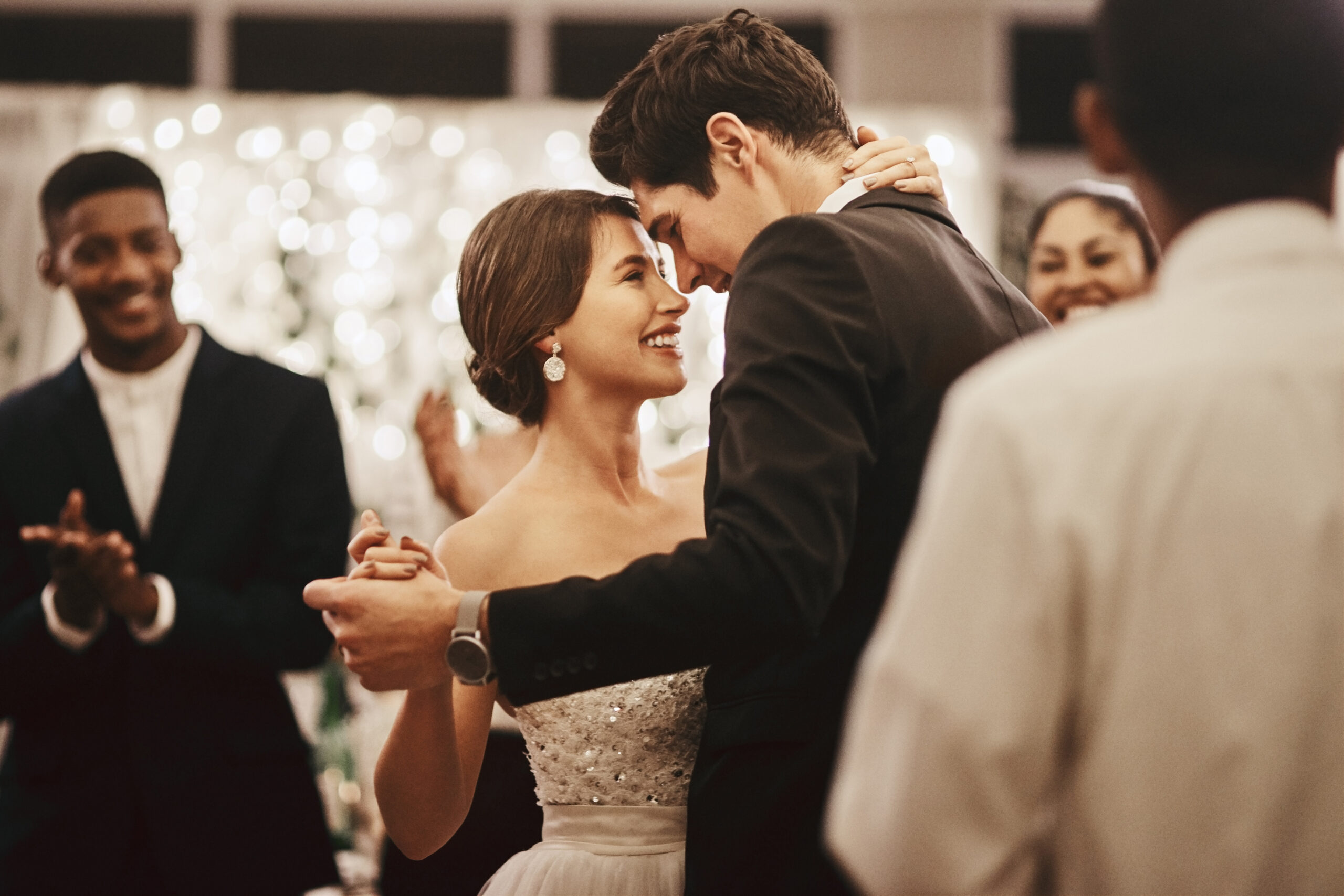 The benefits of wedding dance lessons
