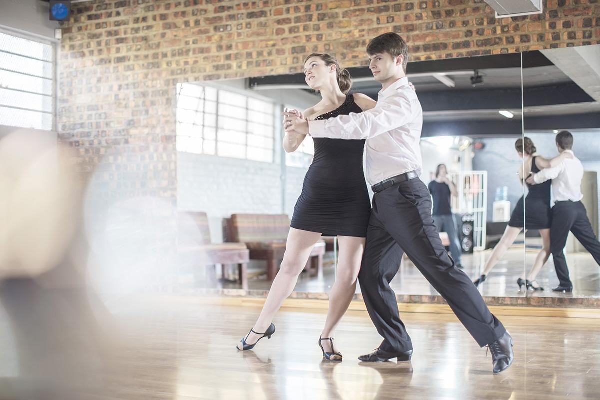 Why Dance Lessons Are the Entertaining Alternative to Gym Workouts