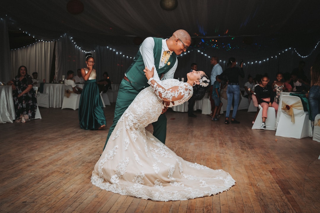 How Do You Choose Between Foxtrot, Waltz, and Swing for a Wedding?